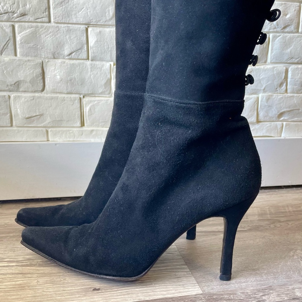 Stuart Weitzman Black Suede Button Down Cuffed Knee-High Heeled Boots Size 8.5 - Picture 4 of 16